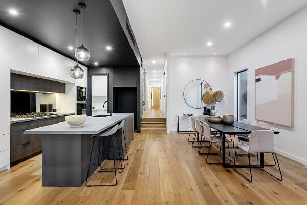 Kitchen Cabinets - Image 9